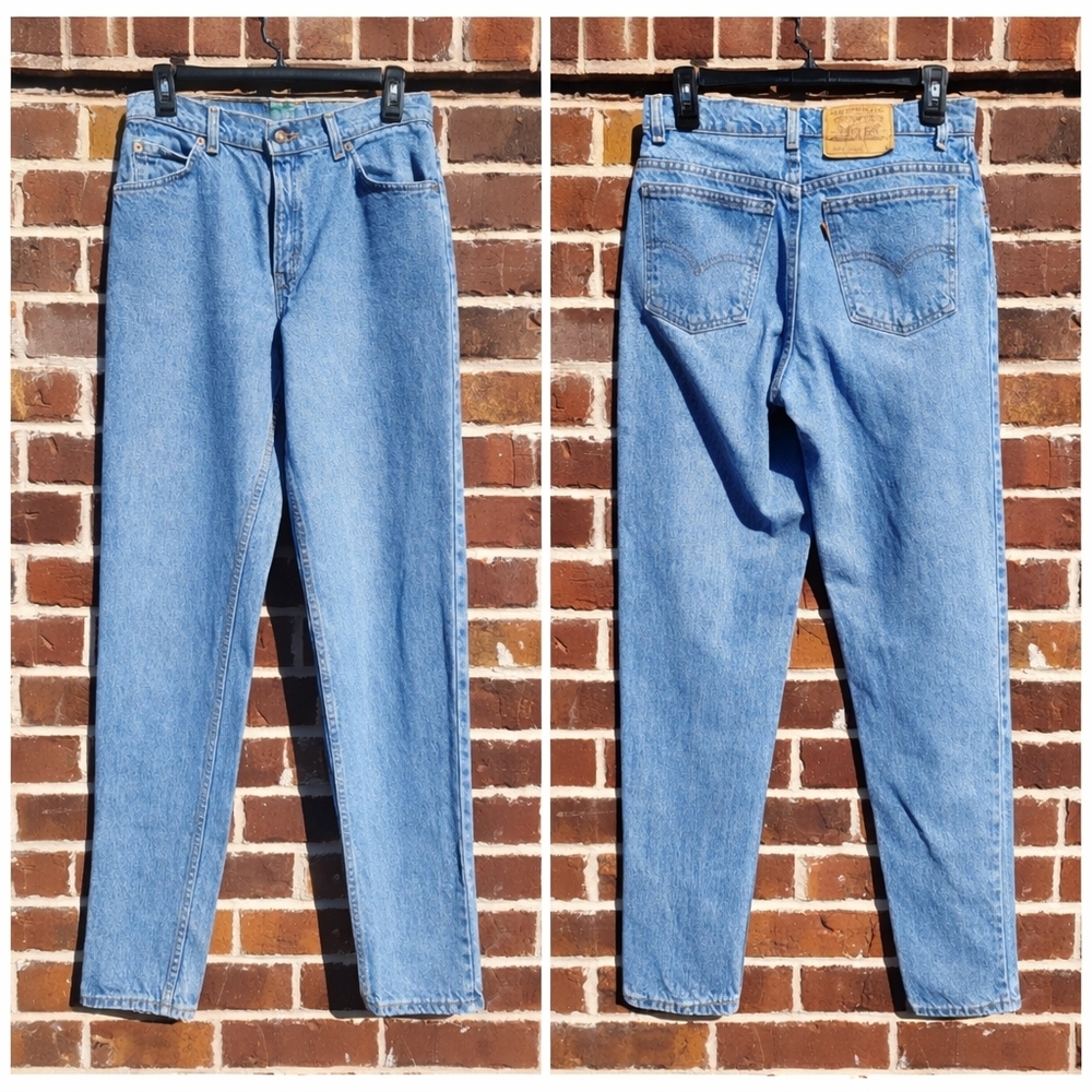 Vintage 90s Levi’s 562 USA High Rise Mom Jeans Size 9 Relaxed Tapered Orange Tab